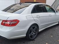 Gebraucht Mercedes E500 AMG 388 PS (285 kW) 2011 Weiß Limousine