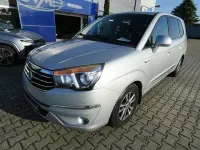 Gebraucht SsangYong Rodius 178 PS (130 kW) 2016 Silber Van / Kleinbus