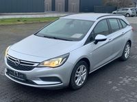Gebraucht Opel Astra Edition 136 PS (100 kW) 2018 Silber Kombi