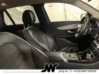 Gebraucht Mercedes GLC300de AMG line 306 PS (225 kW) 2021 Schwarz Limousine