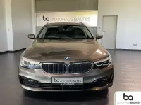 Gebraucht BMW 520 Sport Line 190 PS (139 kW) 2018 Atlaszeder met. Kombi