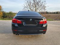Gebraucht BMW 525 Sport Line 204 PS (150 kW) 2010 Beige Limousine