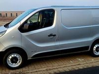 Gebraucht Renault Trafic Komfort 145 PS (106 kW) 2017 Grau Van / Kleinbus