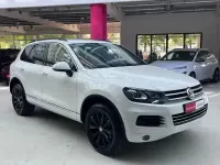 Gebraucht VW Touareg 245 PS (180 kW) 2013 Weiß SUV