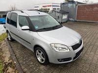 Gebraucht Skoda Roomster Plus Edition 105 PS (77 kW) 2009 Silber Van / Kleinbus