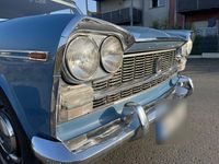 Gebraucht Fiat 2300 74 PS (54 kW) 1962 Blau Limousine