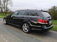 Gebraucht Mercedes E200 136 PS (100 kW) 2015 Schwarz Kombi