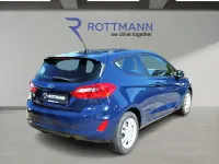 Gebraucht Ford Fiesta Trend 101 PS (74 kW) 2018 Blau Kleinwagen