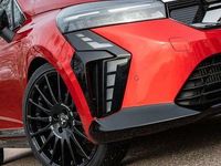 Neu Mitsubishi Colt Select 91 PS (66 kW) 2025 Rot Limousine