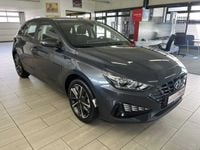 Gebraucht Hyundai i30 Pure 110 PS (80 kW) 2024 Grau metallic Limousine