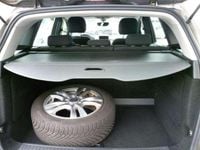 Gebraucht Mercedes 180 122 PS (89 kW) 2012 Mountaingraumet. (metallic) Limousine