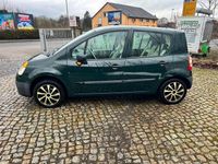 Gebraucht Renault Modus Authentique 65 PS (47 kW) 2005 Grün Van / Kleinbus