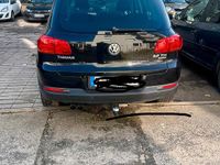 Gebraucht VW Tiguan 140 PS (102 kW) 2015 Schwarz SUV