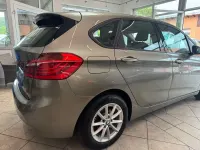 Gebraucht BMW 218 Active Tourer 136 PS (100 kW) 2014 Silber Van / Kleinbus