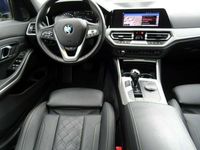 gebraucht BMW 320 Hybrid/Diesel Autom,Advantage,Ledersports,ACC,360°