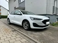 Gebraucht Ford Focus Cool & Connect 101 PS (74 kW) 2022 Weiß Limousine