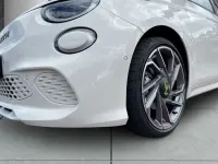 Neu Abarth 500C Turismo 114 kW (155 PS) 2026 Weiß Cabrio