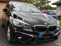 Gebraucht BMW 220 Gran Tourer Sport Line 192 PS (141 kW) 2018 Schwarz Van / Kleinbus