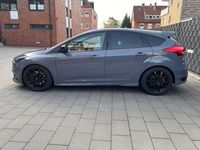 Gebraucht Ford Focus ST 281 PS (206 kW) 2017 Grau Limousine