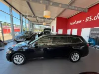 Gebraucht VW Passat IQ Drive 150 PS (110 kW) 2024 Schwarz Kombi