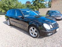 Gebraucht Mercedes E220 170 PS (125 kW) 2008 Schwarz Kombi