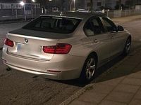 Gebraucht BMW 320 Efficient Dynamics 163 PS (119 kW) 2014 Grau Limousine