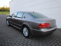 Second-hand VW Phaeton 239 CP (175 kW) 2010 Gri Berlinǎ
