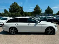 Gebraucht Mercedes E220 AMG line 194 PS (142 kW) 2017 Weiß Limousine