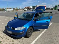 Gebraucht Renault Mégane 112 PS (82 kW) 2004 Blau Kleinwagen