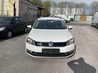 Gebraucht VW Passat 77 PS (56 kW) 2011 Weiß Kombi