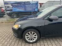 gebraucht VW Golf VII Lim. Lounge BMT 2.0TDI |NAVI|DISTRONIC|