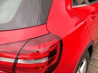 Gebraucht Mercedes GLA200 156 PS (114 kW) 2019 Rot SUV