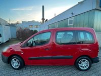 Gebraucht Citroën Berlingo Attraction 75 PS (55 kW) 2011 Rot Van / Kleinbus