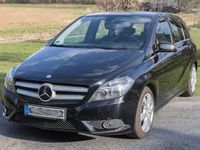 Gebraucht Mercedes B180 109 PS (80 kW) 2013 Schwarz Van / Kleinbus