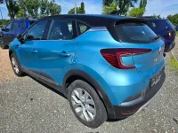 Gebraucht Renault Captur Intens 140 PS (102 kW) 2021 Hellblau metallic/dach schwarz SUV