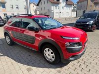 Gebraucht Citroën C4 Feel 82 PS (60 kW) 2016 Farbe rot aden SUV