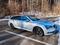 Gebraucht Skoda Superb 150 PS (110 kW) 2015 Silber Kombi