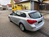 Gebraucht Opel Astra Active 140 PS (102 kW) 2013 Silber Kombi