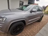 Gebraucht Jeep Grand Cherokee 250 PS (183 kW) 2018 Grau SUV