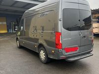 Gebraucht Mercedes Sprinter 190 PS (139 kW) 2023 Grau Van