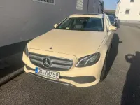 Gebraucht Mercedes E200 150 PS (110 kW) 2017 Gelb Limousine