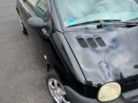 gebraucht Renault Twingo mit Panorama Faltdach schwarz