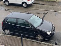 Gebraucht VW Polo Basis 64 PS (47 kW) 2003 Schwarz Limousine