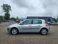 Używany Renault Mégane II Authentique 98 KM (72 kW) 2003 Niebieski Sedan/Limuzyna