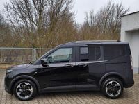 Neu Ford Tourneo Courier Active 125 PS (91 kW) 2026 Schwarz Van / Kleinbus