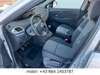 Gebraucht Renault Scénic III Expression 116 PS (85 kW) 2014 Silber Van / Kleinbus