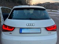 Gebraucht Audi A1 Sportback Ambition 86 PS (63 kW) 2012 Weiß Kleinwagen