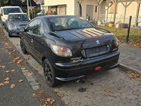 Gebraucht Peugeot 206 CC 109 PS (80 kW) 2005 Schwarz Cabrio