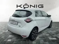 Używany Renault Zoe Evolution 50 kW (69 KM) 2024 Biały Hatchback