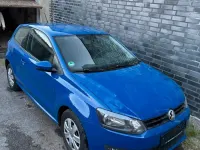 Gebraucht VW Polo 60 PS (44 kW) 2013 Blau Kleinwagen
